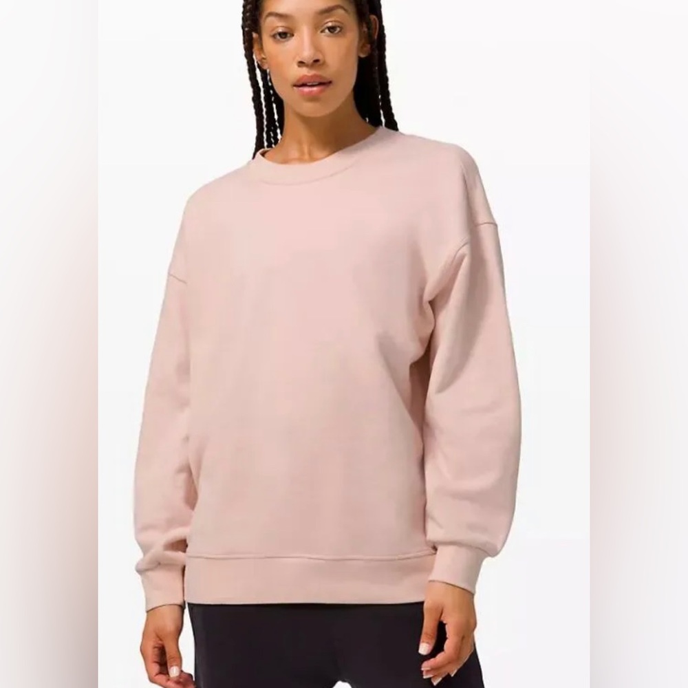 Like new lulu lululemon just right loose fit sweatshirt pink crew small/medium